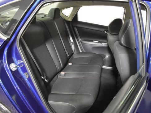 Used 2019 Nissan Sentra S FWD image 27
