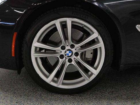 Used 2013 BMW 750i RWD image 6