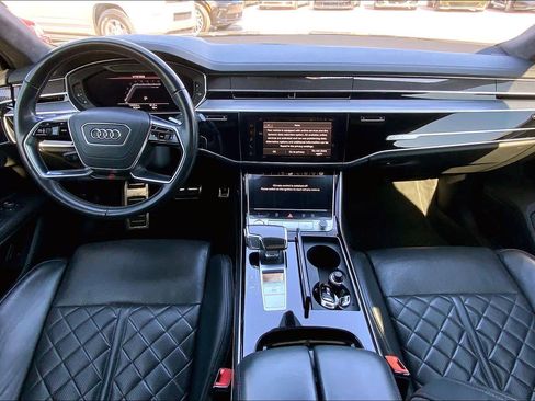 Used 2020 Audi S8 L w/ S8 Executive Package image 14