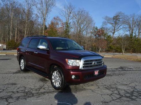 Used 2011 Toyota Sequoia Platinum image 69