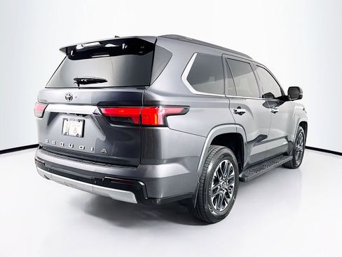 Used 2023 Toyota Sequoia Limited image 10