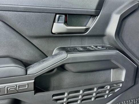 Used 2025 Toyota Tacoma TRD Sport RWD image 23