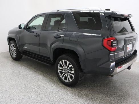 Used 2025 Toyota 4Runner Limited image 9