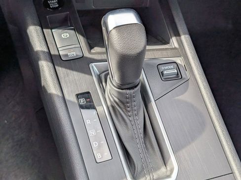 New 2026 Nissan Kicks SV FWD image 28