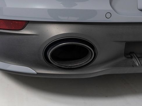 Certified 2024 Porsche 911 AWD/4WD image 50
