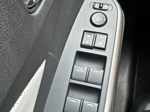 Used 2016 Honda CR-V EX-L image 24