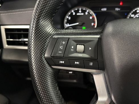 Used 2024 Mitsubishi Outlander SE Black Edition AWD/4WD image 22