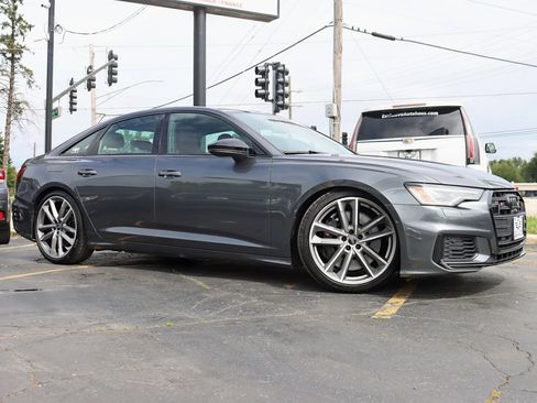 Used 2021 Audi S6 Premium Plus w/ S6 Executive Package AWD/4WD image 2