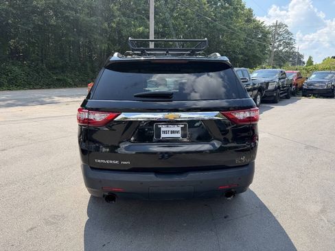 Used 2018 Chevrolet Traverse LT AWD/4WD image 5