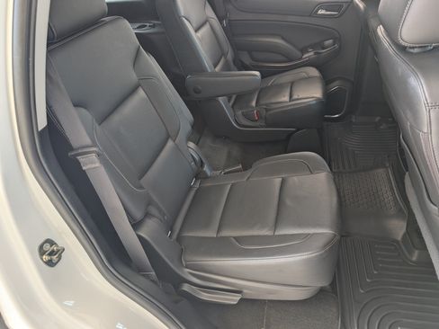 Used 2018 GMC Yukon SLT w/ Open Road Package RWD image 21