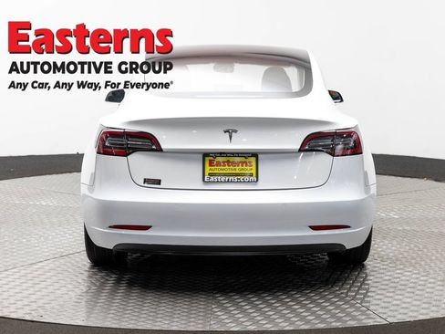 Used 2018 Tesla Model 3 Long Range RWD image 6