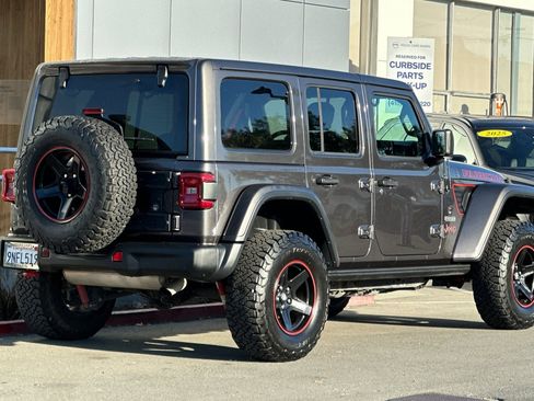 Used 2020 Jeep Wrangler Unlimited Rubicon w/ Quick Order Package 28Y Recon image 2