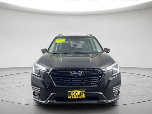 Used 2024 Subaru Forester Limited w/ Pop Package 2 AWD/4WD image 2