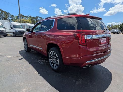 Certified 2023 GMC Acadia Denali w/ Denali Ultimate Package FWD image 5