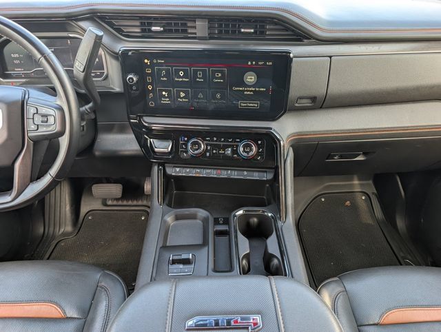 Used 2024 GMC Sierra 2500 AT4 w/ AT4 Preferred Package AWD/4WD image 7