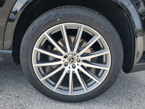 New 2026 Mercedes-Benz GLS 580 4MATIC image 7