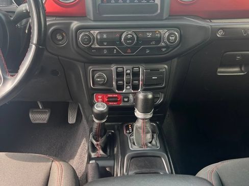 Used 2020 Jeep Wrangler Unlimited Rubicon AWD/4WD image 15