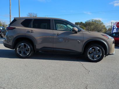 Used 2025 Nissan Rogue SV