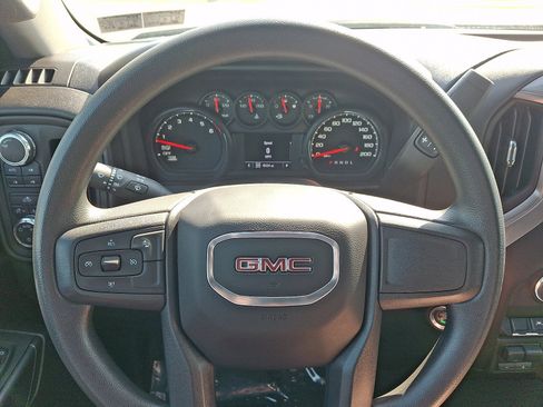 Used 2024 GMC Sierra 1500 Pro w/ Graphite Edition AWD/4WD image 17