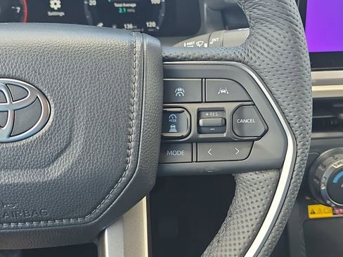 New 2026 Toyota Tacoma TRD Off-Road AWD/4WD image 17