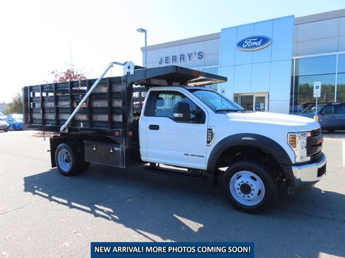 Used 2019 Ford F550 2WD Regular Cab Super Duty image 1