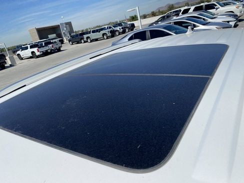 Used 2021 Ford Explorer Limited w/ Equipment Group 301A image 6