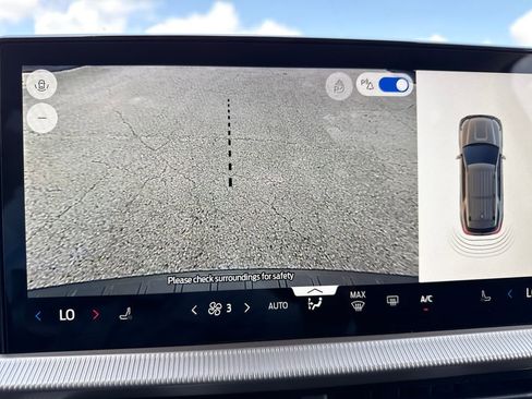 New 2026 Ford Explorer Active RWD image 25