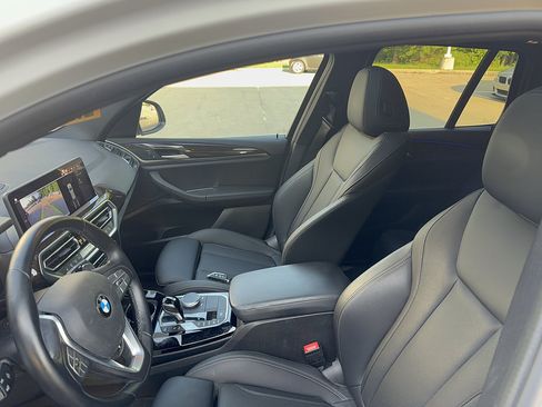 Used 2022 BMW X3 xDrive30i w/ Premium Package 2 AWD/4WD image 5