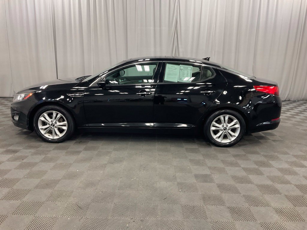 Used 2011 Kia Optima EX FWD image 7