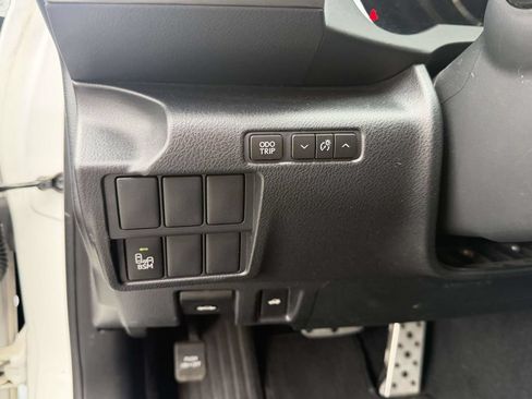 Used 2016 Lexus IS 300 AWD w/ F Sport Package image 26