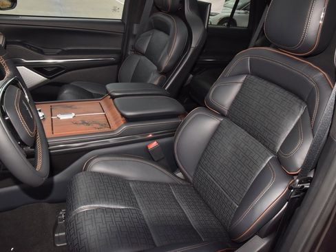 New 2026 Lincoln Navigator Black Label image 38