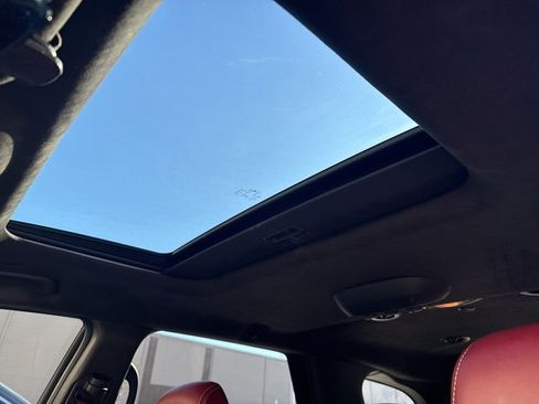 Used 2024 Dodge Durango SRT image 9