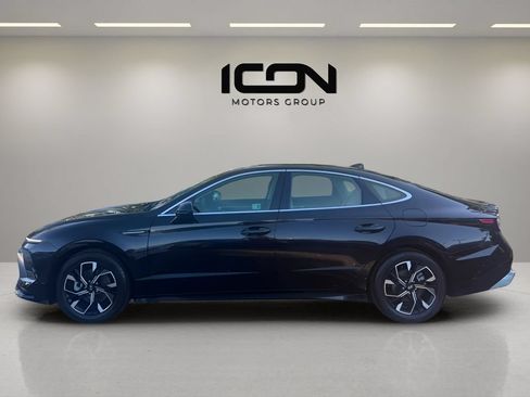 Used 2024 Hyundai Sonata SEL FWD image 2