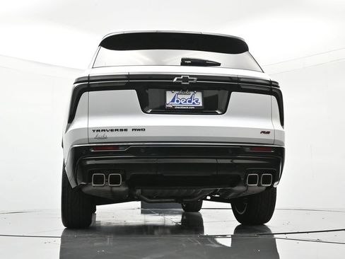 Certified 2024 Chevrolet Traverse RS w/ LPO, Floor Liner Package image 45