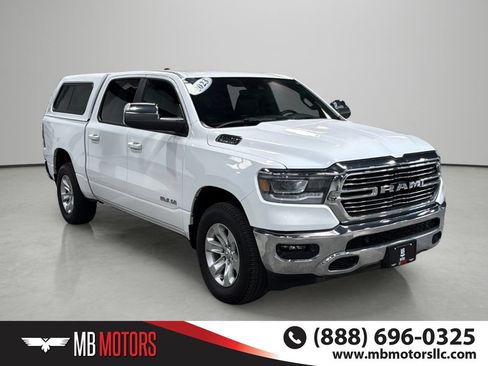 Used 2023 RAM 1500 Laramie AWD/4WD image 6