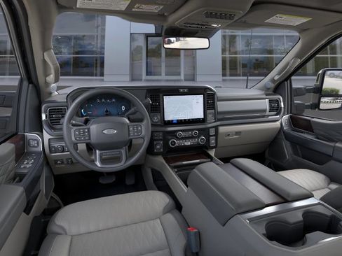 Used 2026 Ford F250 Platinum w/ Platinum Plus Package AWD/4WD image 12