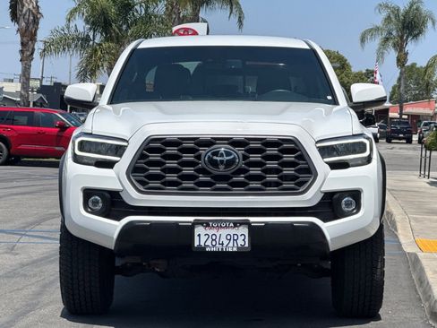 Certified 2023 Toyota Tacoma TRD Off-Road w/ Technology Package RWD image 11