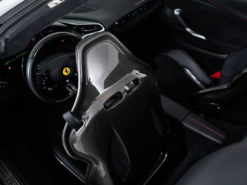 Used 2024 Ferrari 296 GTS RWD image 35