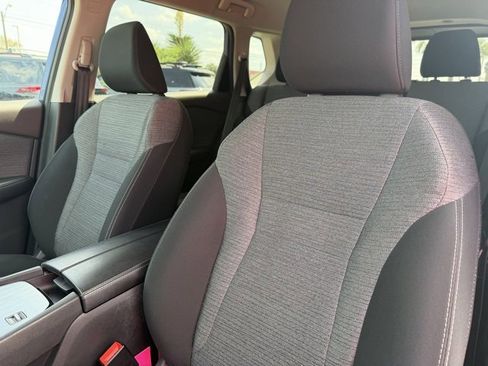 Certified 2022 Nissan Rogue SV image 12