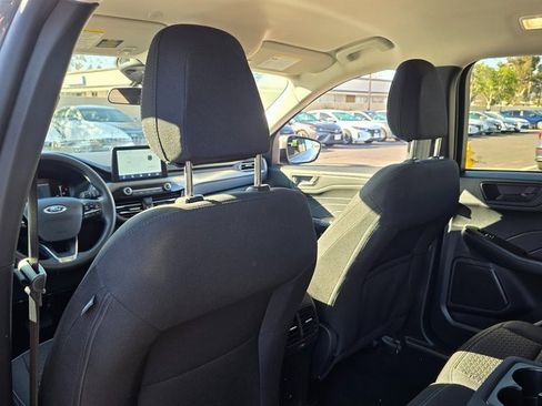 Used 2025 Ford Escape Active image 14