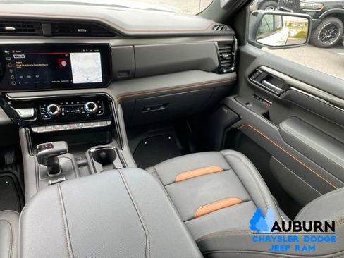 Used 2025 GMC Sierra 1500 AT4 AWD/4WD image 28