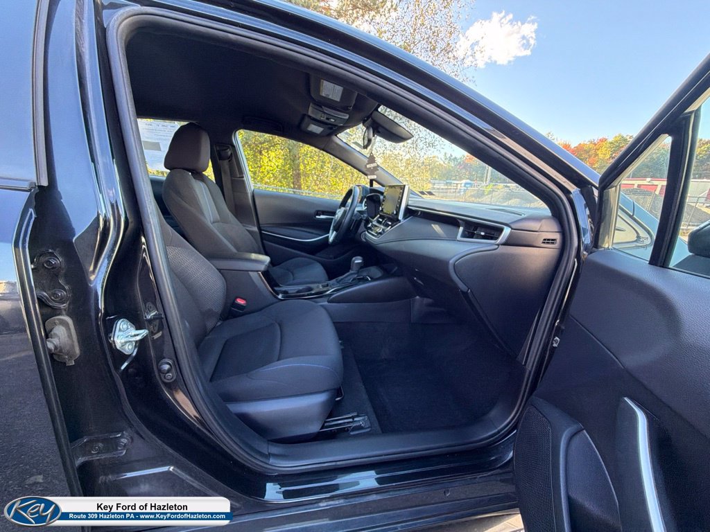 Used 2021 Toyota Corolla SE w/ Carpet Mat Package (TMS) FWD image 16