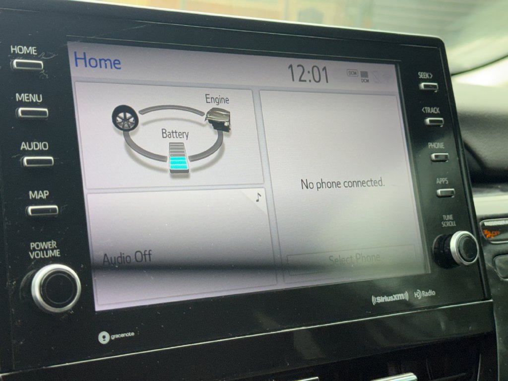 Certified 2022 Toyota Camry SE w/ Cold Weather Package FWD image 33