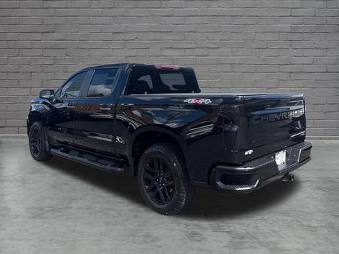 Used 2024 Chevrolet Silverado 1500 Custom w/ Turbomax Blackout Package AWD/4WD image 5