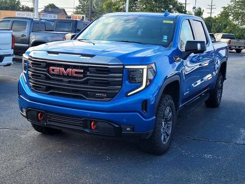 Certified 2024 GMC Sierra 1500 AT4 w/ AT4 Premium Package image 9