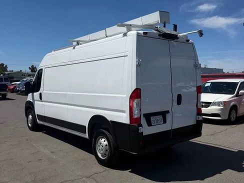 Used 2023 RAM ProMaster 2500 image 4