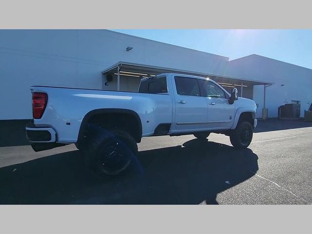 New 2026 Chevrolet Silverado 3500 High Country w/ High Country Premium Package AWD/4WD image 28