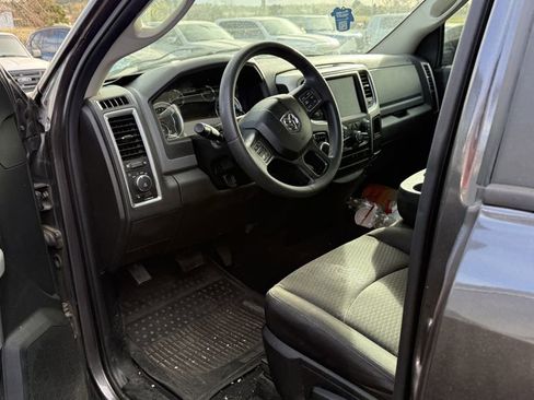 Used 2020 RAM 1500 Classic Warlock w/ Electronics Group image 3