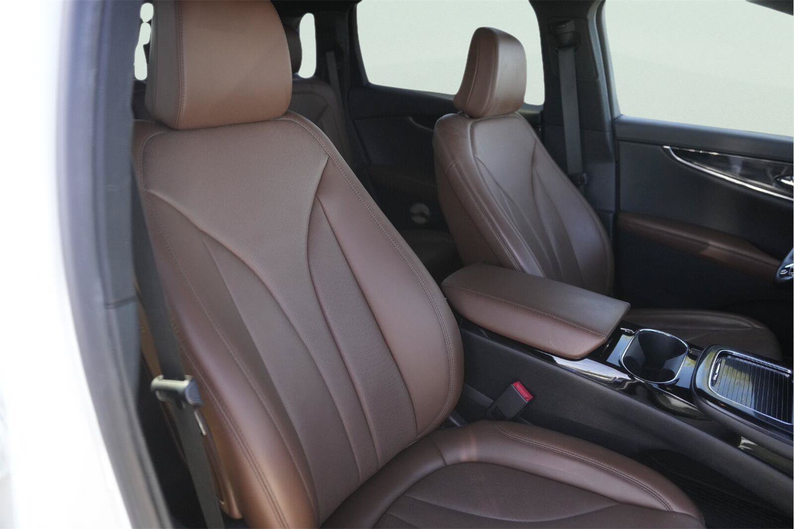 Used 2022 Lincoln Nautilus Reserve w/ Luxury Package FWD image 20