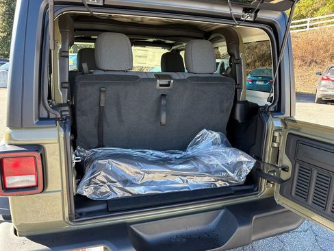 New 2026 Jeep Wrangler Sport AWD/4WD image 13